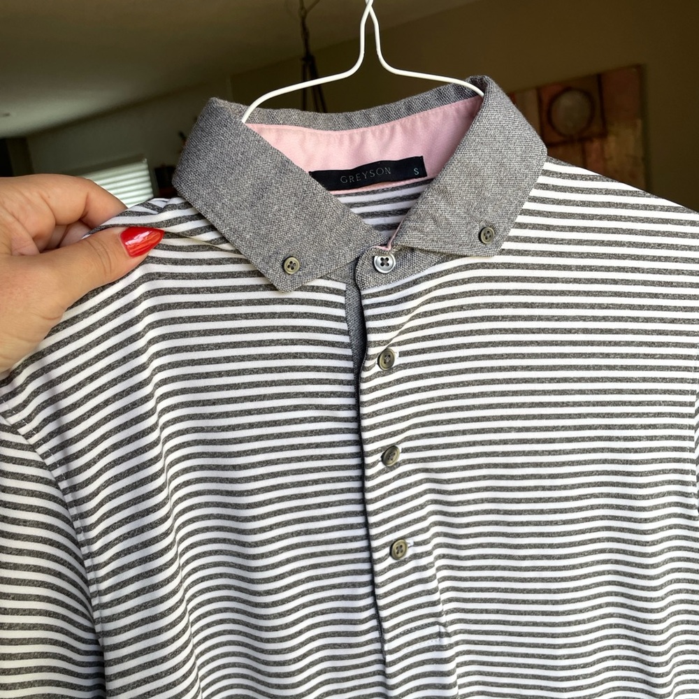 Gray and White Striped Grayson Golf Polo Shirt - S
